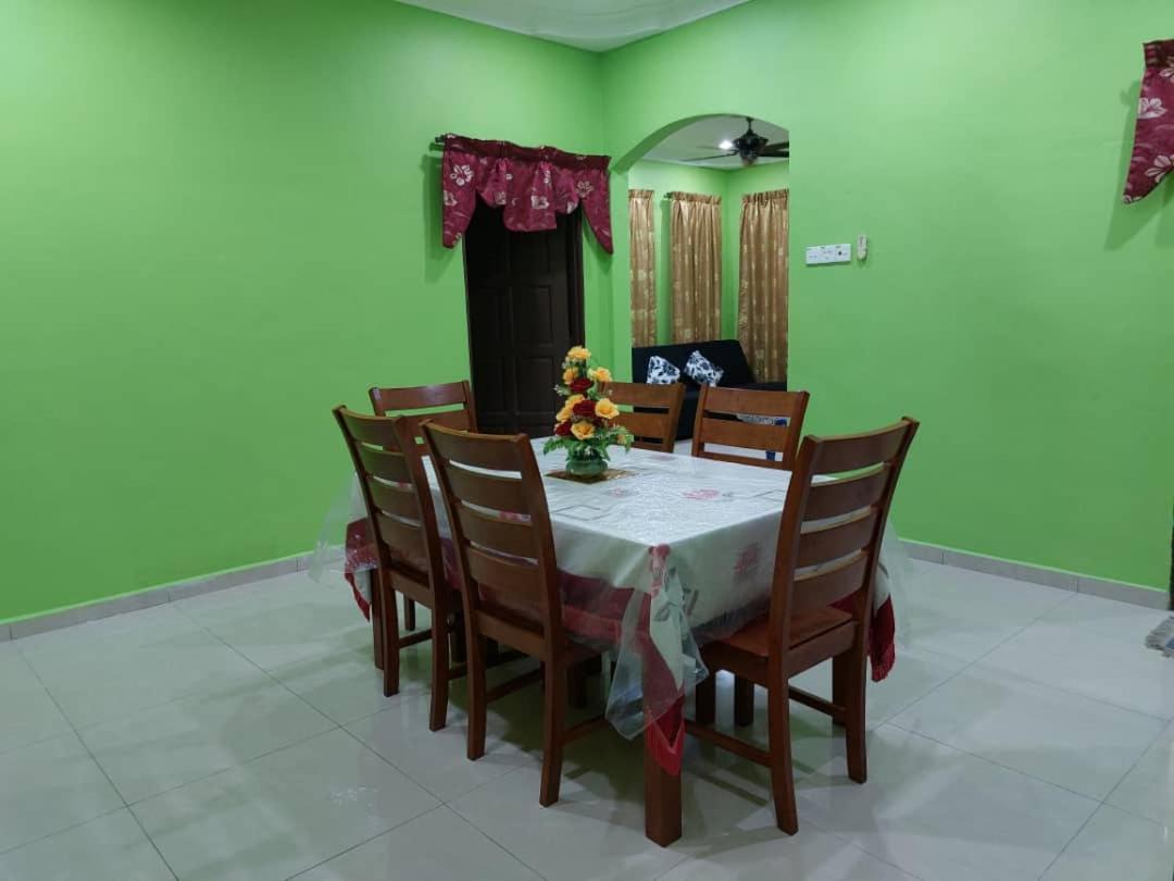 Homestay D'Bukit Pulau Melaka Exterior foto
